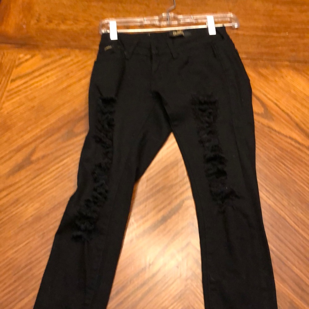 Black Ripped Skinny Jeans